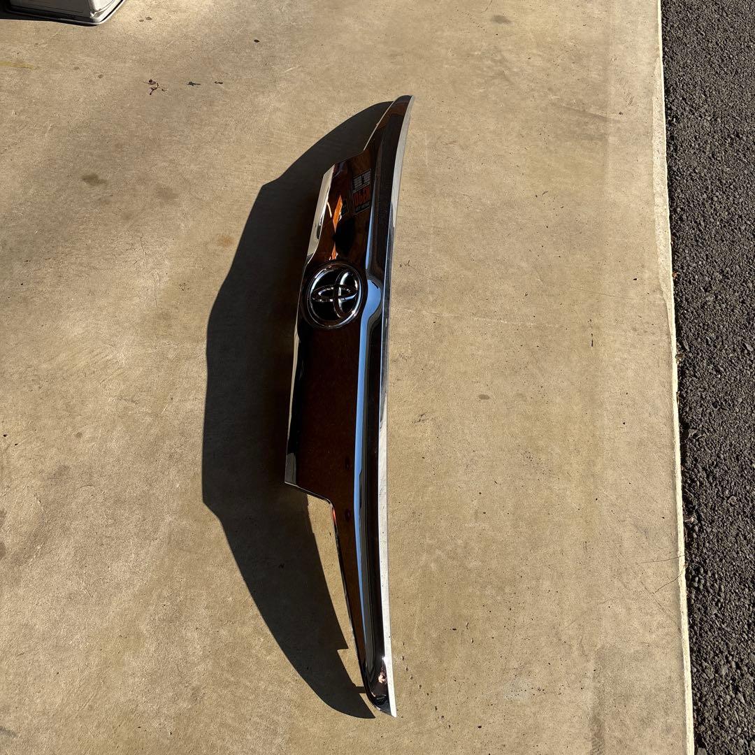 アルファード　30後期　純正リアガーニッシュ