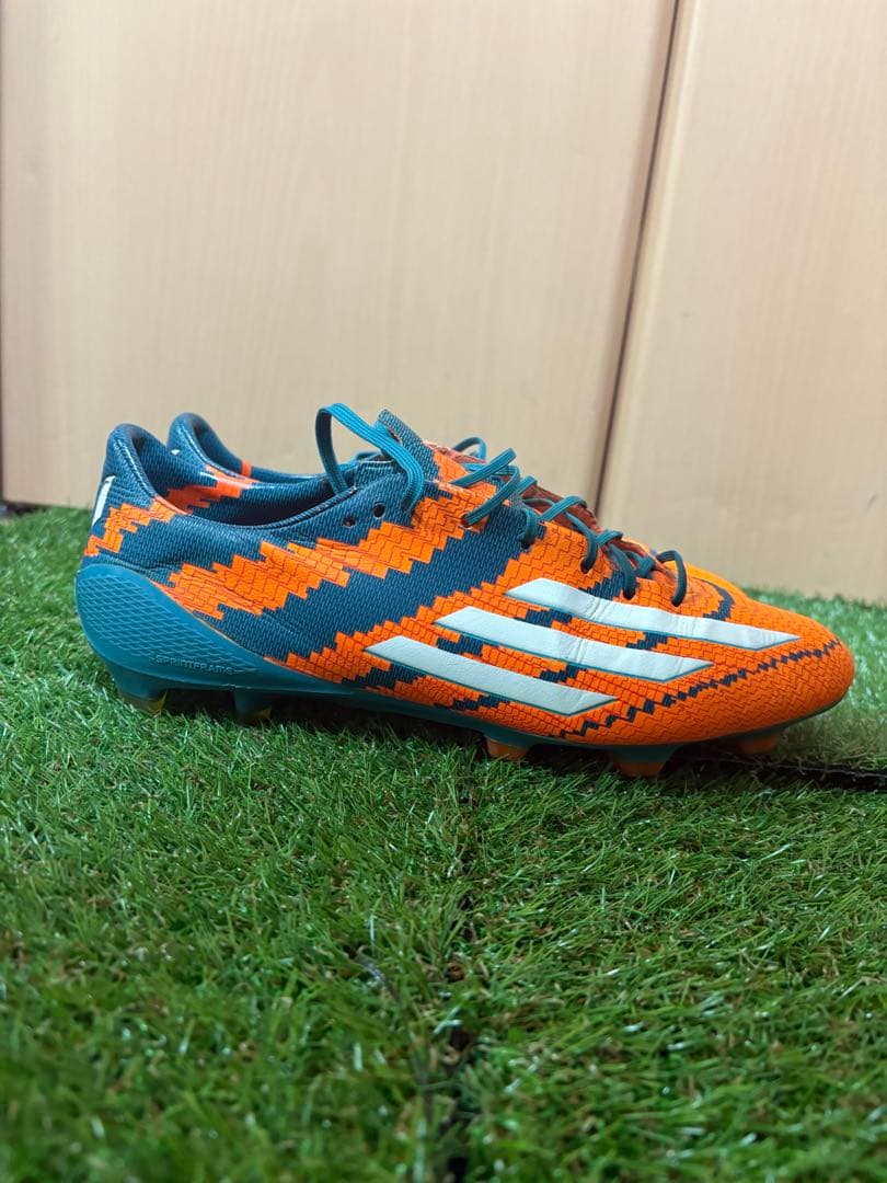 アディダス アディゼロf50 FG