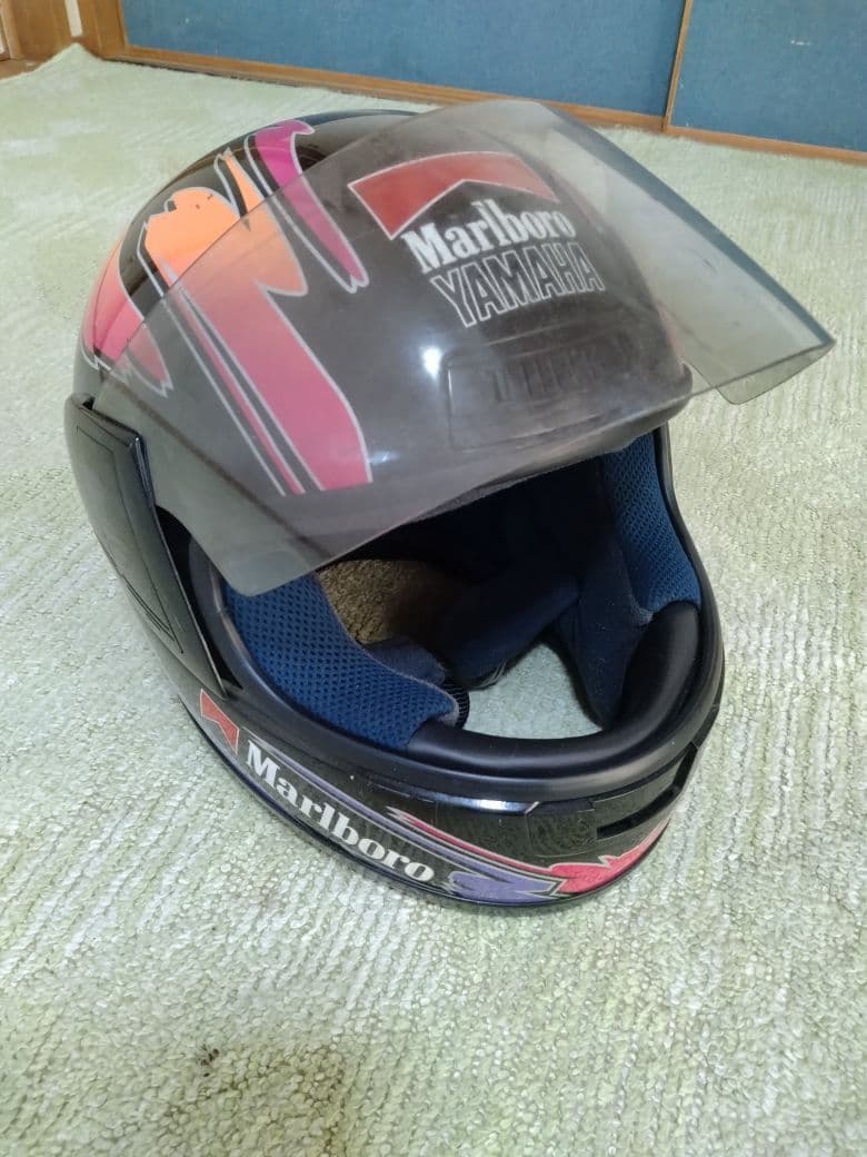 YAMAHA マルボロヘルメット