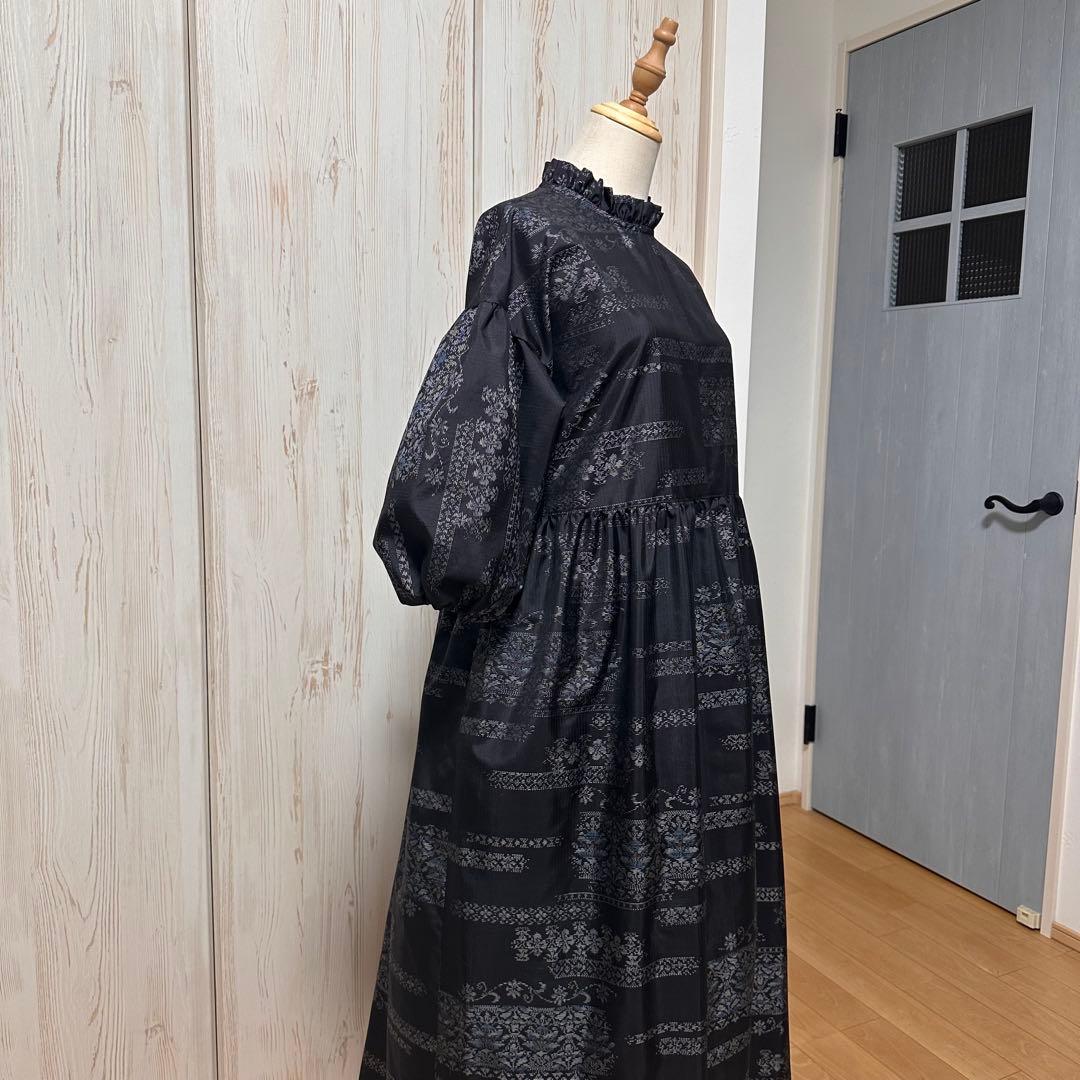 着物リメイク 大島紬(証紙あり)からフリル襟の後ろボタンワンピース(L~LL)