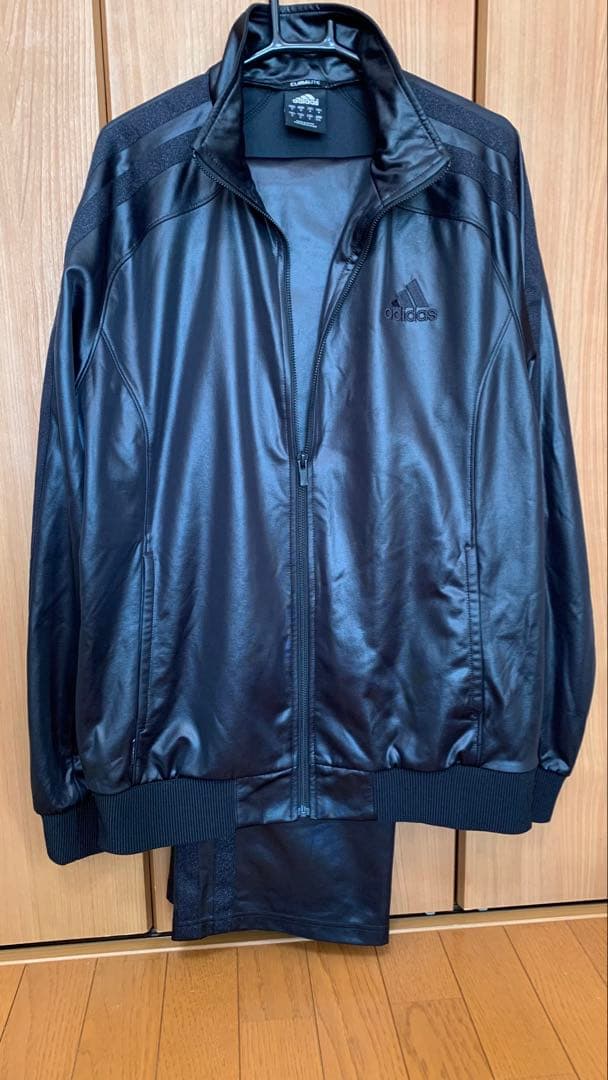 adidasコーティングジャージ、セットアップ上下