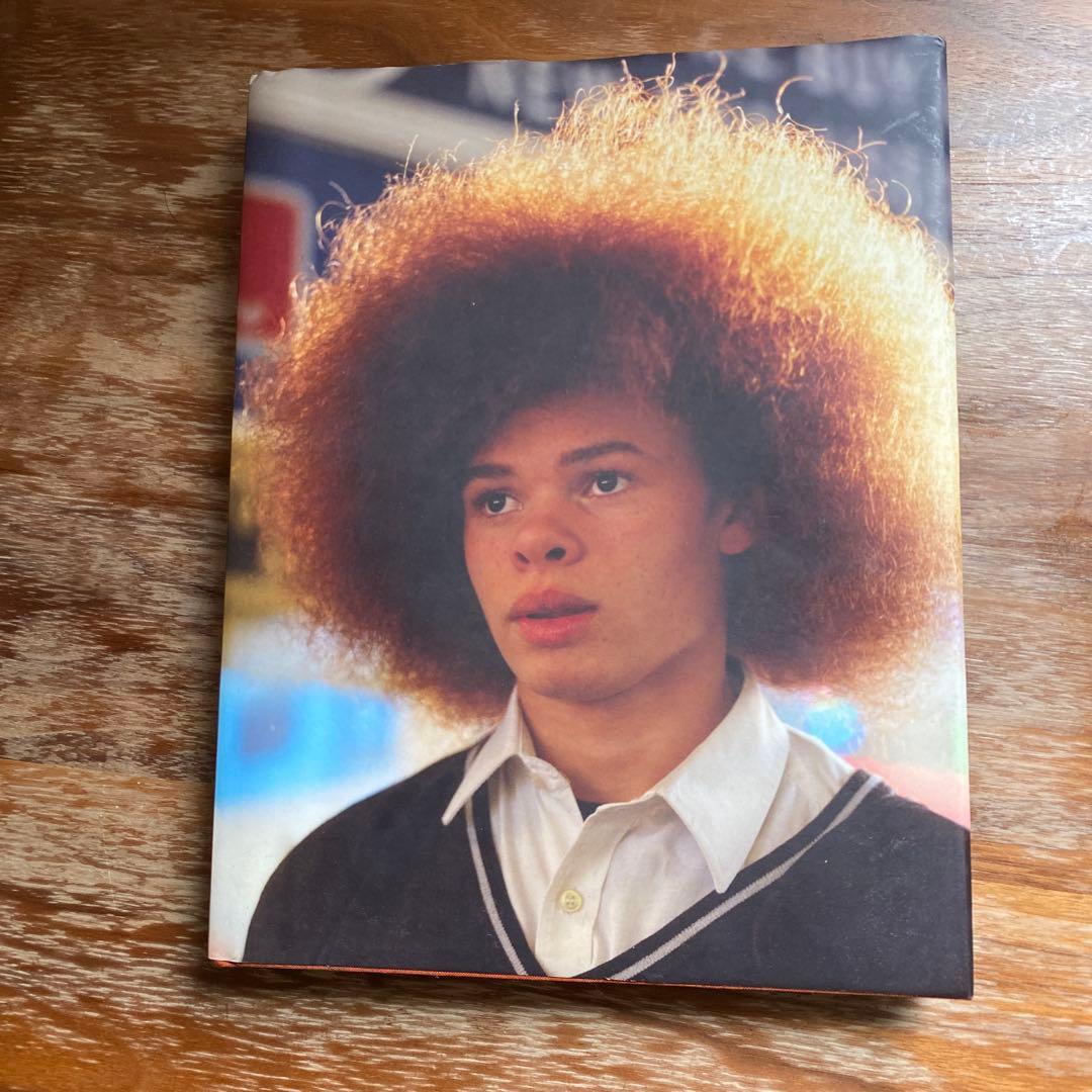 アート・デザイン・音楽 Jamie Hawkesworth: Preston Bus Station