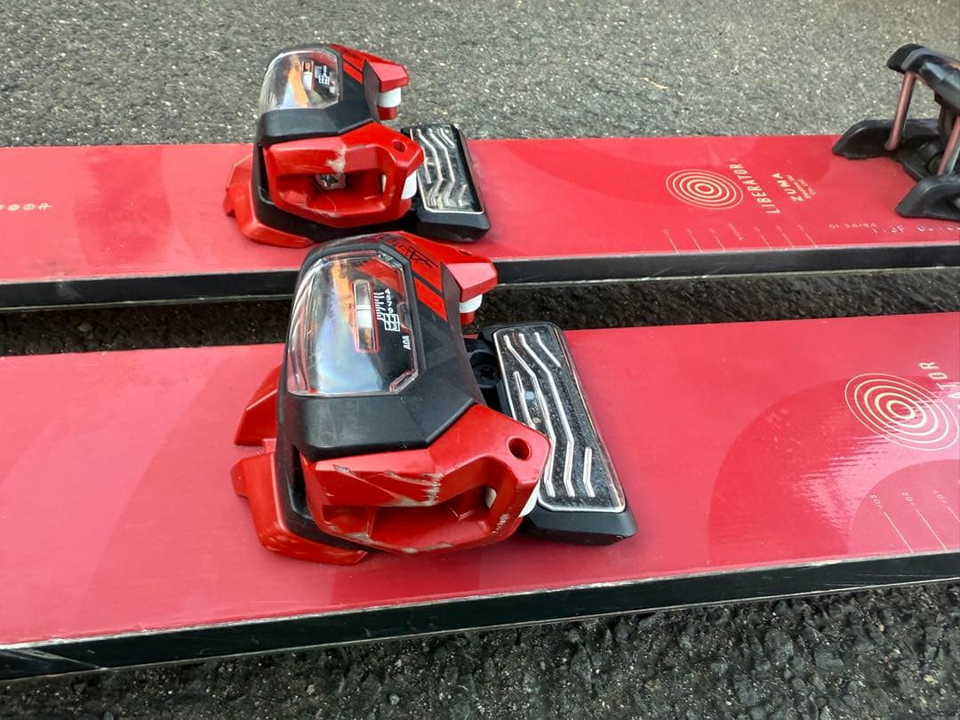 ZUMA LIBERATOR ツマ リベレーター　ツインチップ フリースキー板