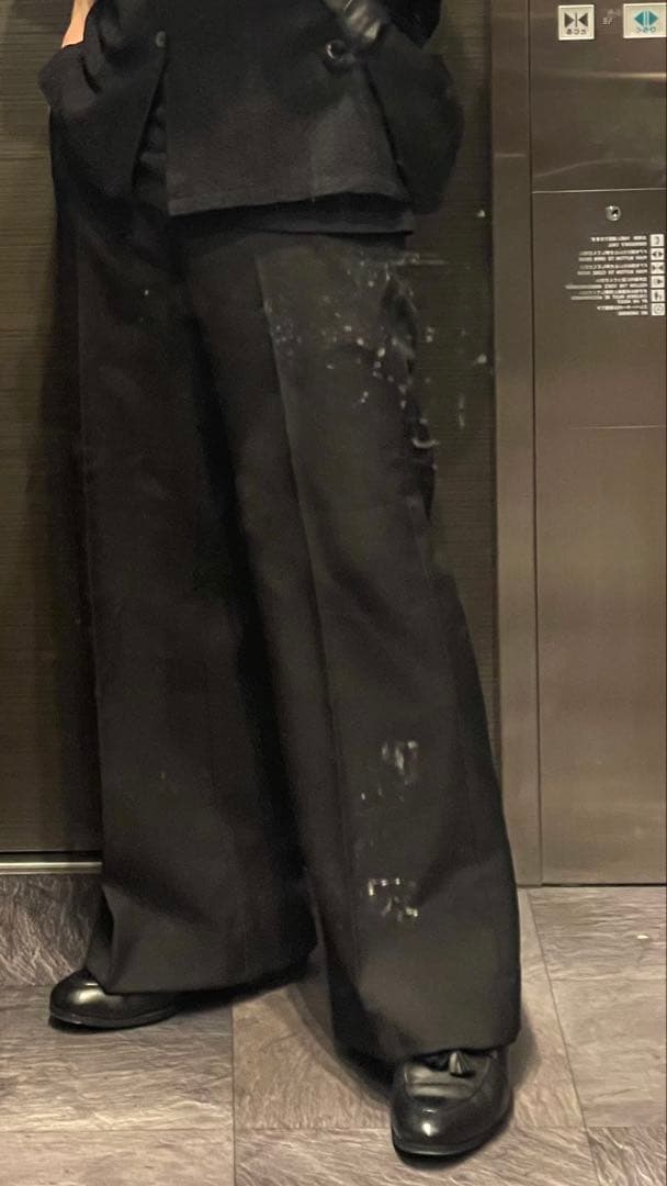 パンツ SHIKITARI PINTUCK MEGA FLARE SLACKS