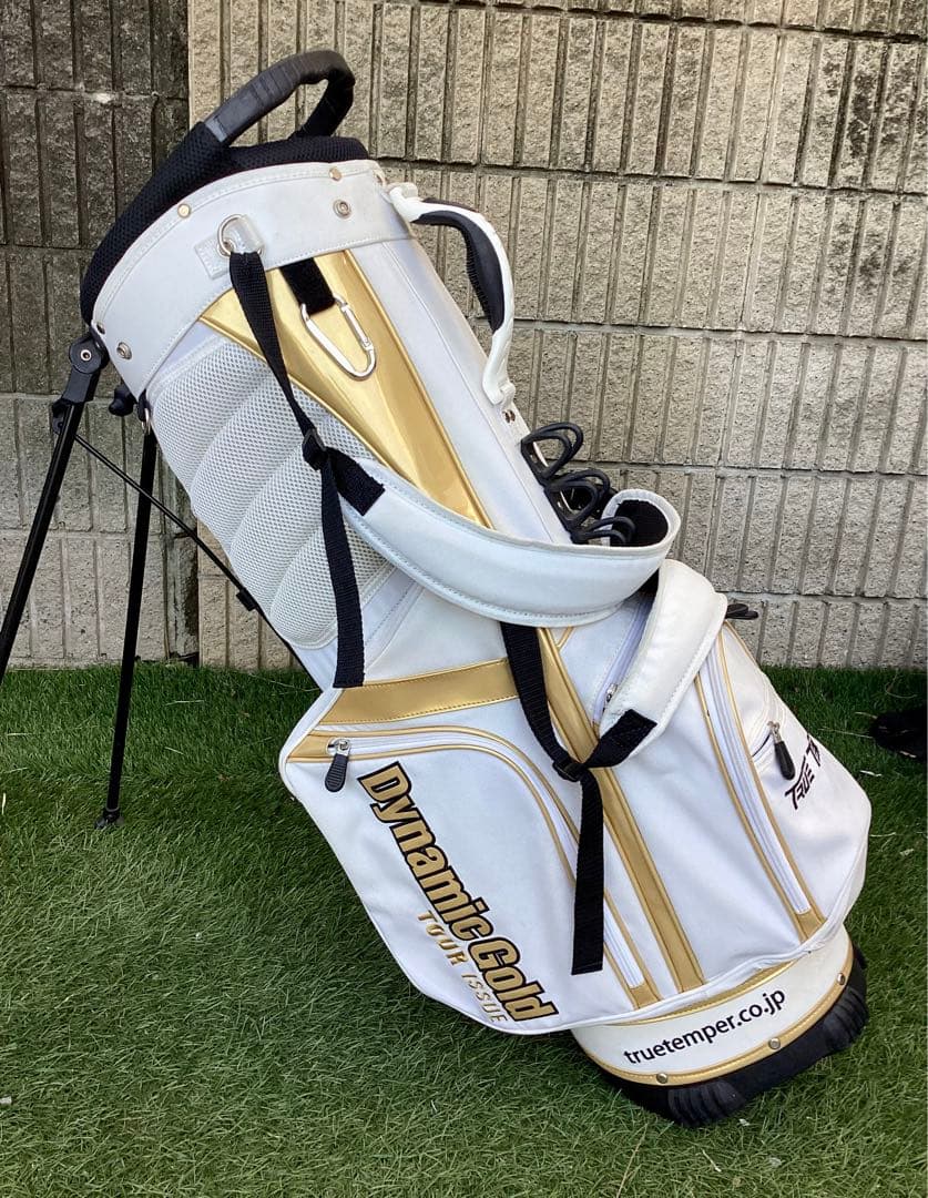 TrueTemperダイナミックゴールドスタンドキャディバッグ