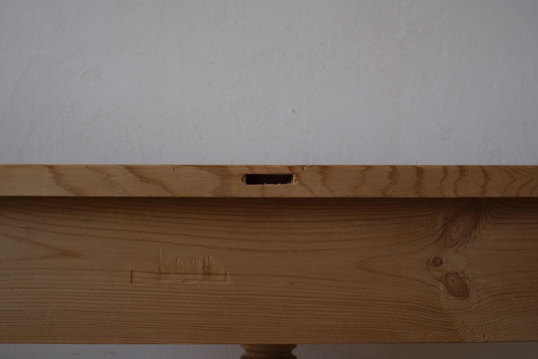 M’s　ヴィンテージ ハーフラウンド テーブル 剥離