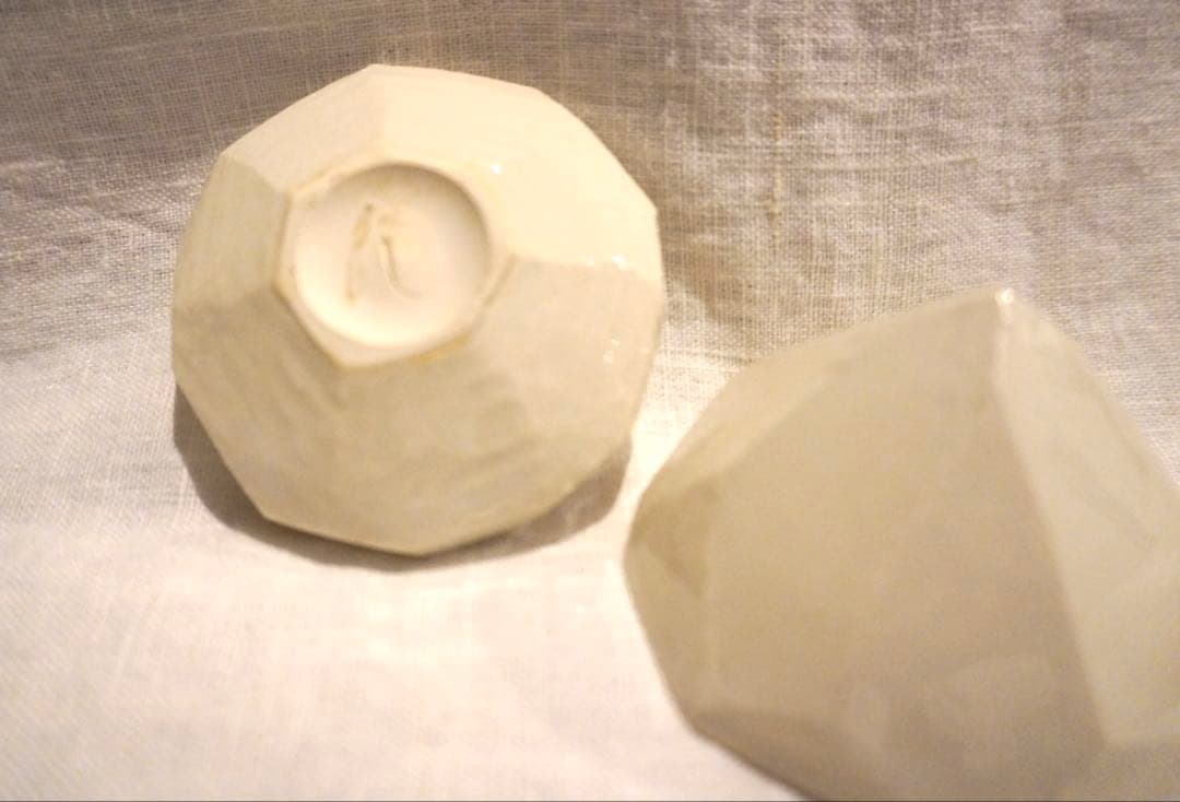 中里花子_ 蓋物　ダイアモンド　塩入れ