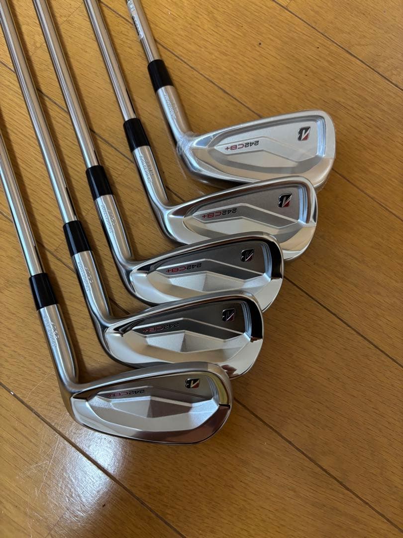 ブリヂストン　242CB+アイアン　6〜P 5本