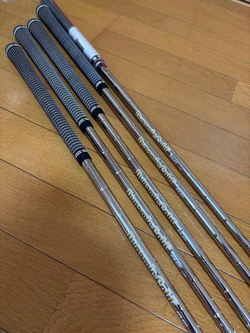 ブリヂストン　242CB+アイアン　6〜P 5本