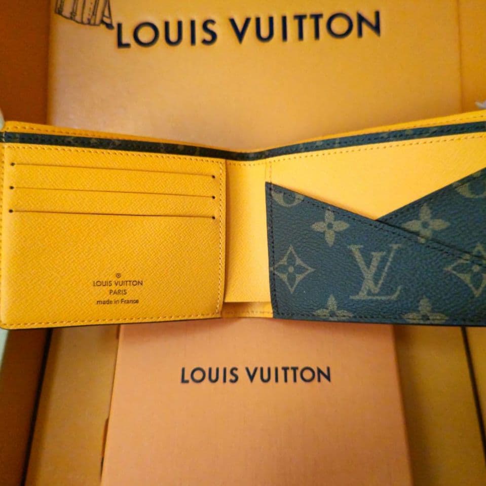 未使用品【公式ウェブサイト購入品】ルイヴィトン ポルトフォイユ ミュルティプル