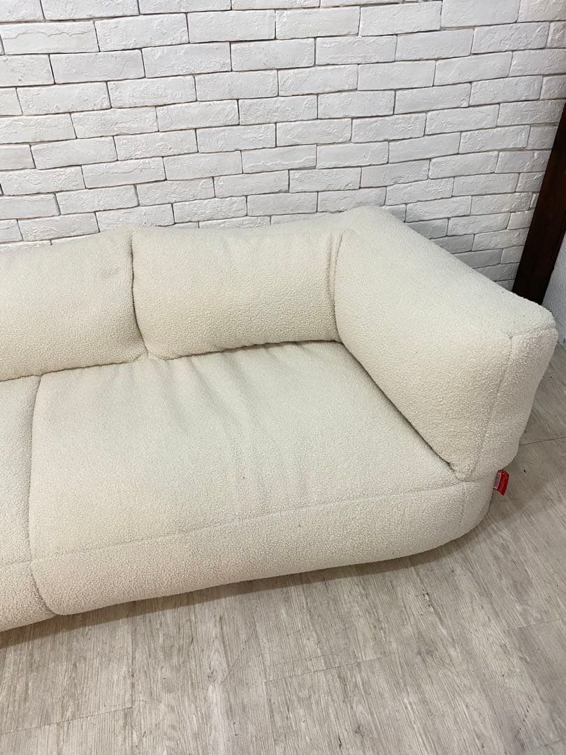 【東京都内23区配送無料】定価11万　3人がけ　ソファー　椅子　カウチ　ビーズ