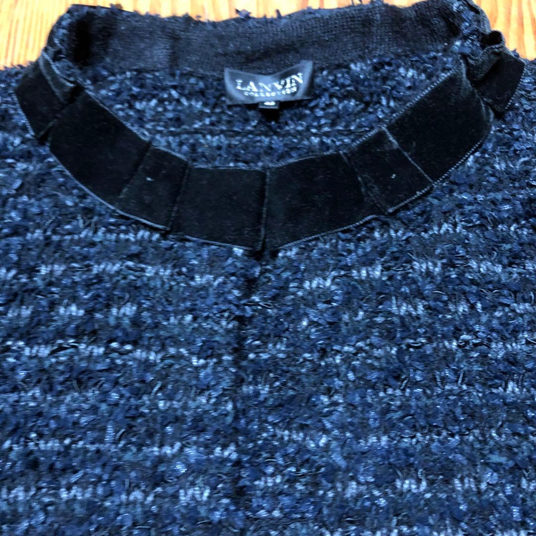 LANVIN ランバンのネイビー ノーカラージャケット ベルベット襟