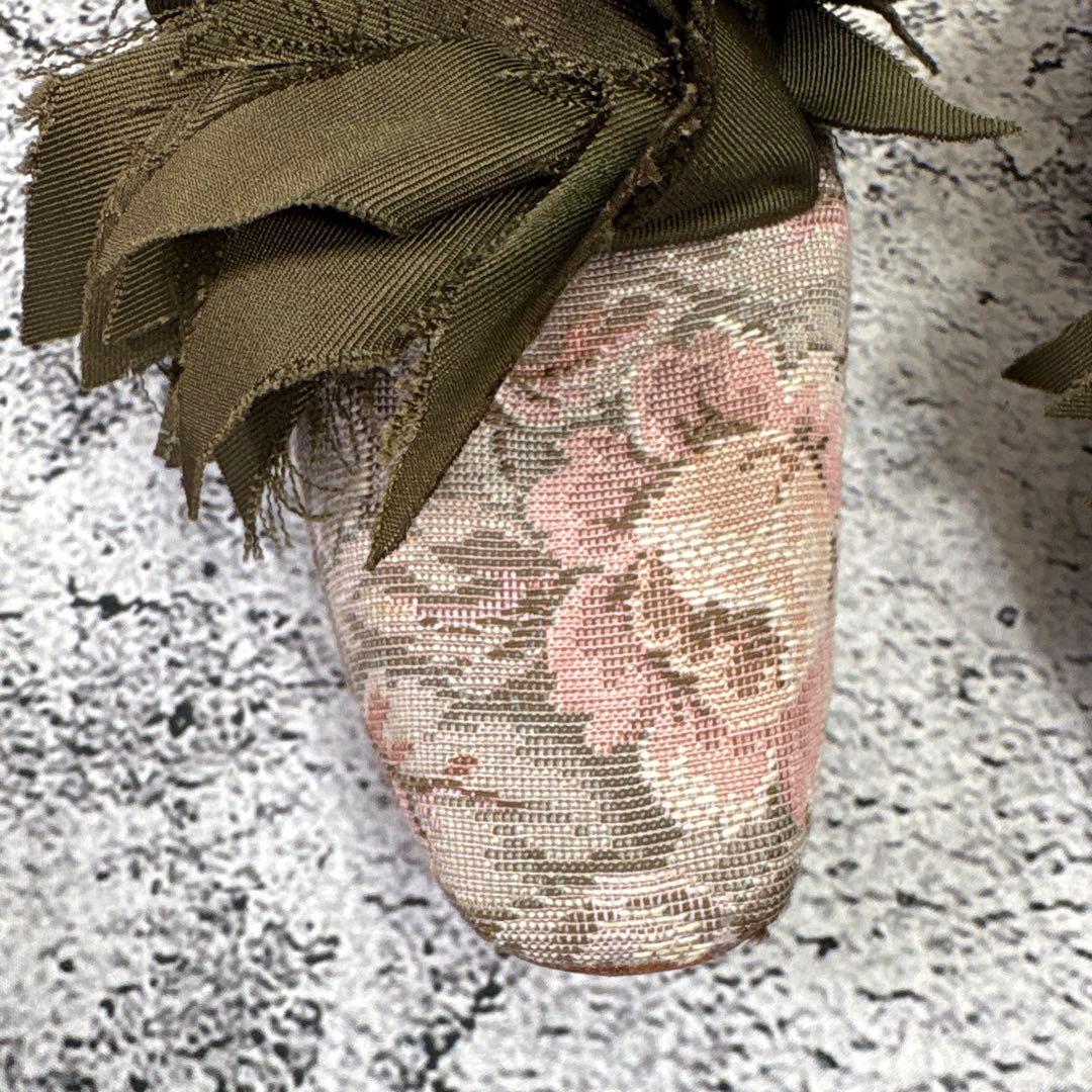 コムデギャルソン　フラットシューズ　リボン　23 刺繍　花柄　奇抜