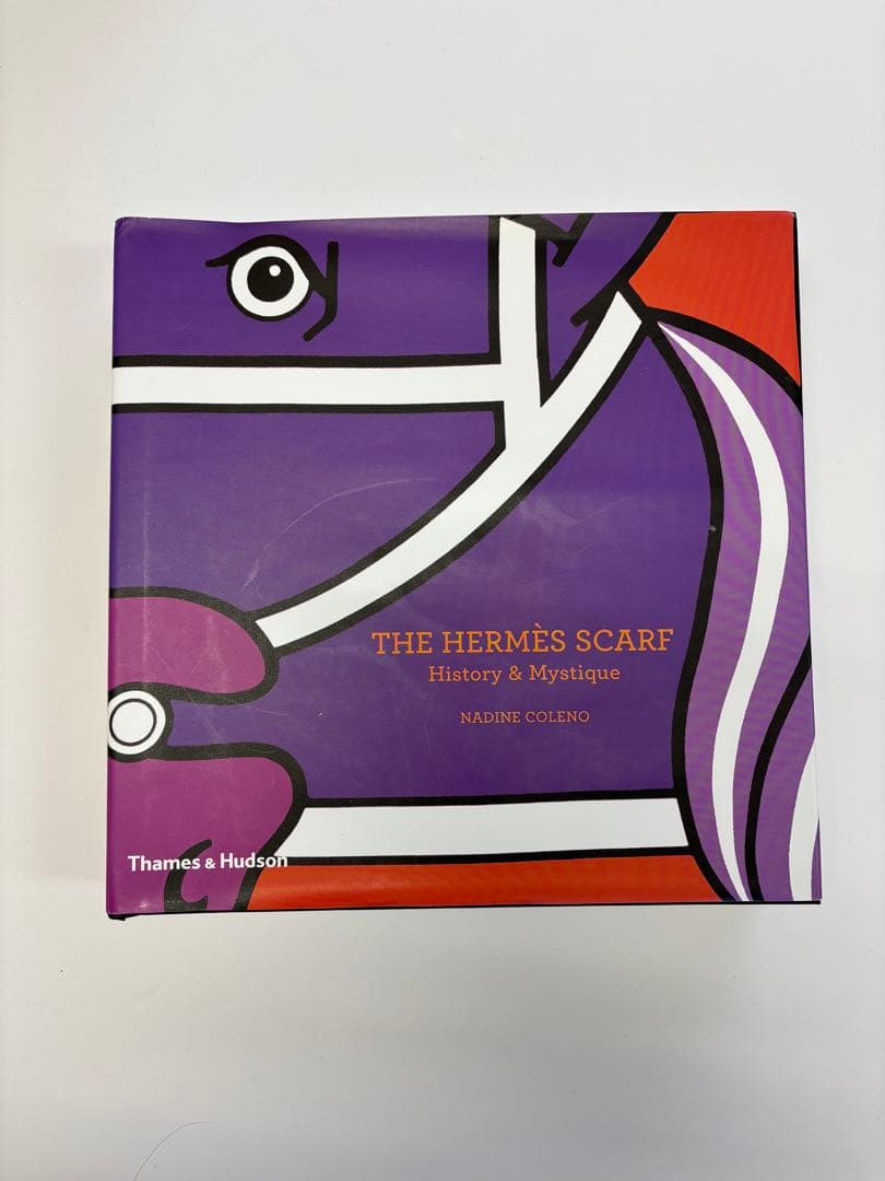 THE HERMÈS SCARF 歴史と神秘　美品