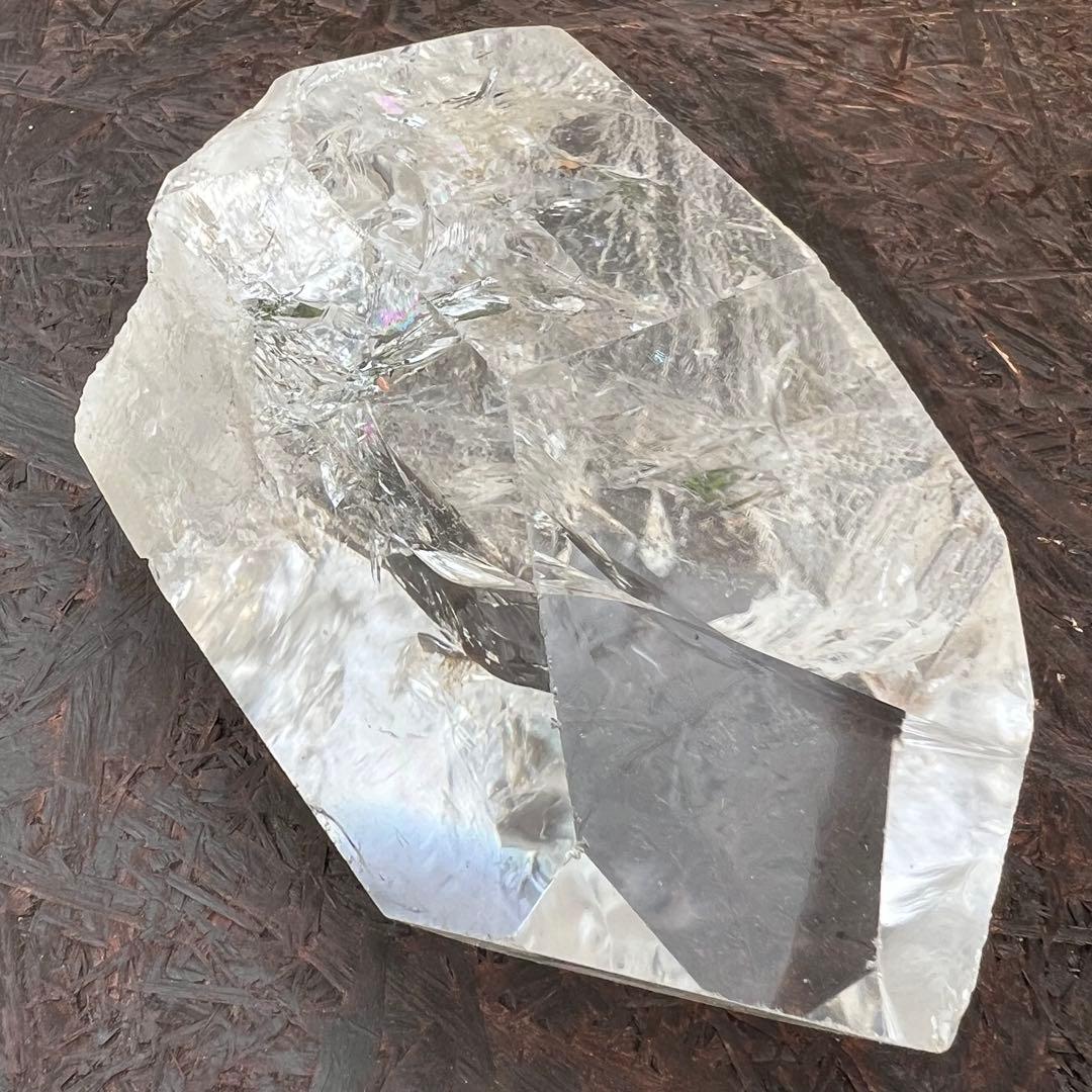 ✳✨激凄超逸品✨極上の高透明度✨超高品質 レインボー 水晶 六角柱 天然石 原石