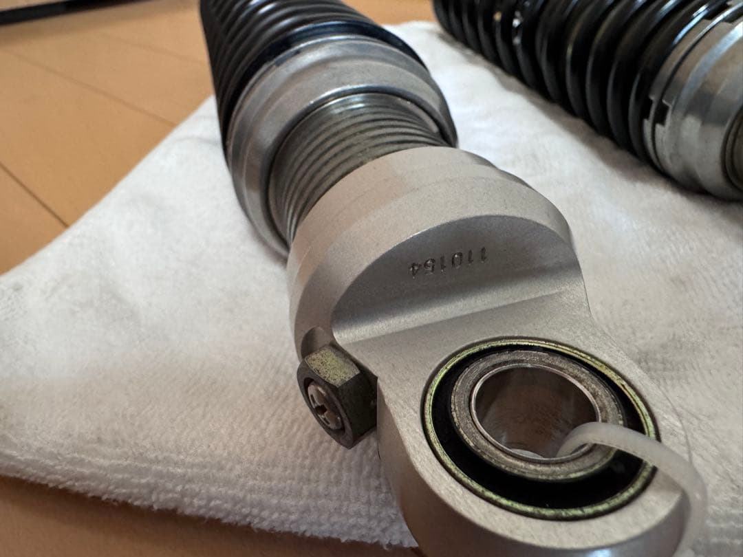 オーリンズ リアサス スポーツスター 883 1200 HD9161E リジスポ