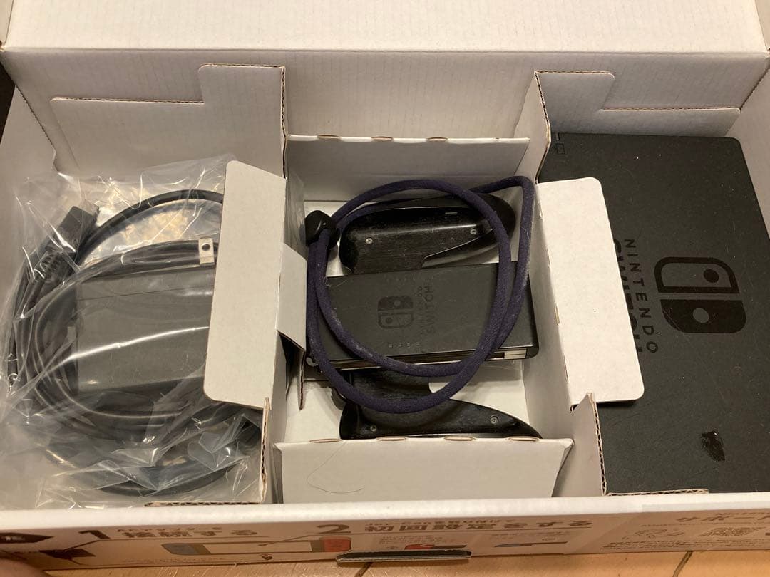 Nintendo Switch 本体　ディスプレイ問題あり