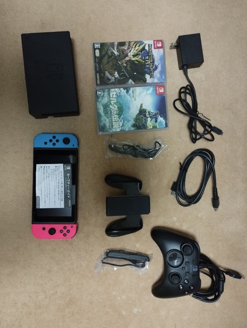 Nintendo Switch 本体 ネオンブルー、レッド プロコン・ソフトあり