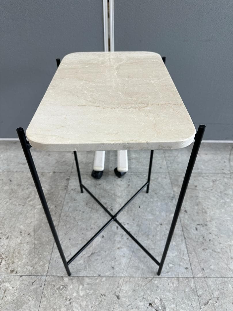 ZARA 　マーブル サイドテーブル　大理石　ホワイト