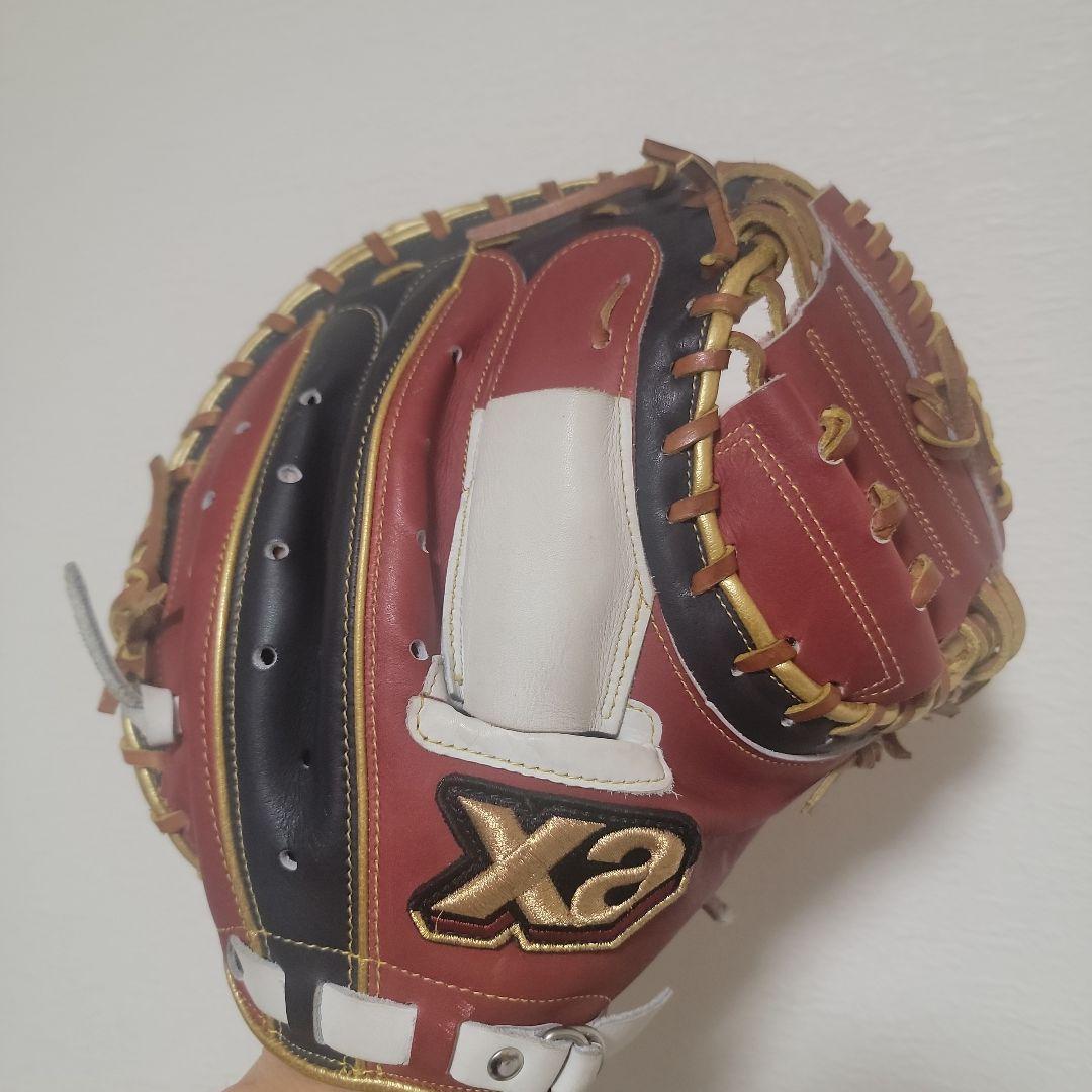 ザナックス キャッチャーミット 赤 黒