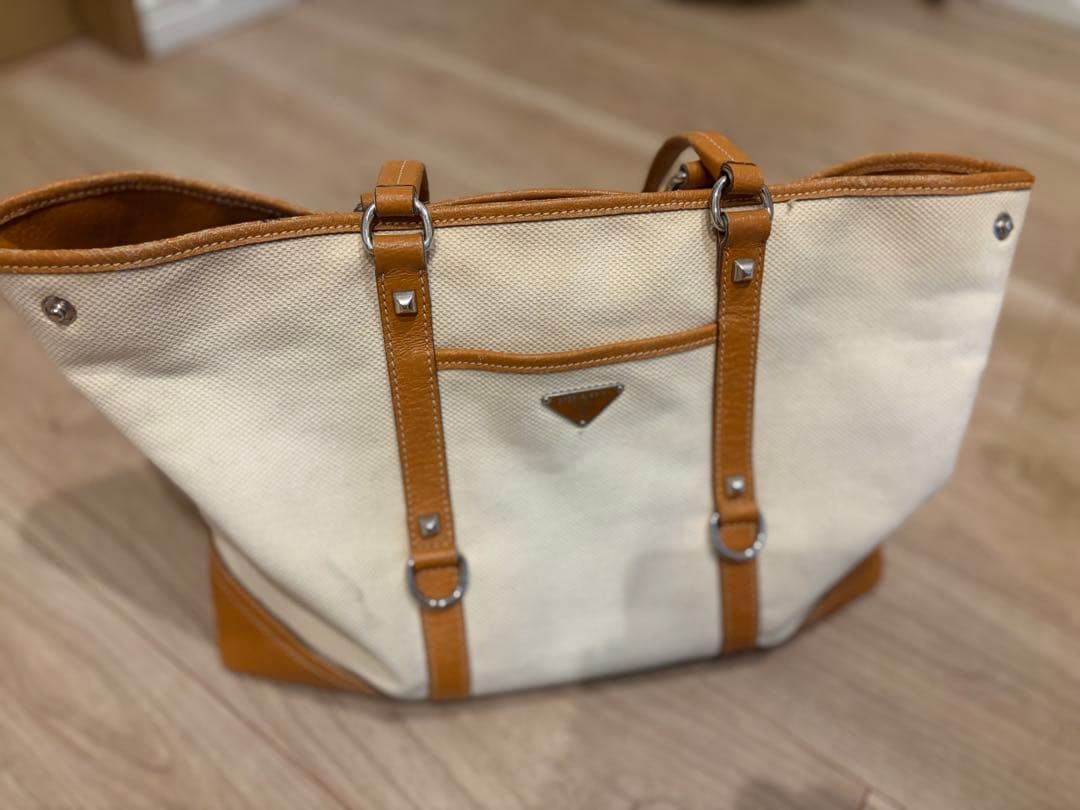 PRADA キャンパス トートバッグ