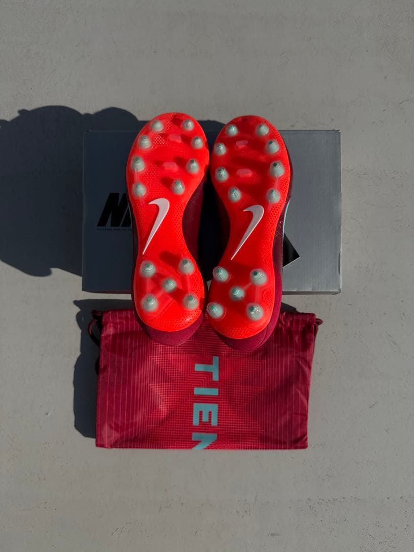 シューズ NIKE TIEMPO LEGEND 9 ELITE HG