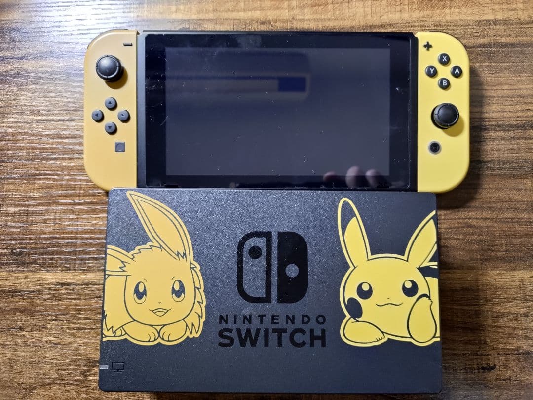 Nintendo Switch ピカチュウ イーブイ モデル 本体 ドック