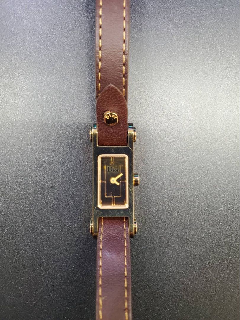 Christian Dior レザーベルト時計 D104-150