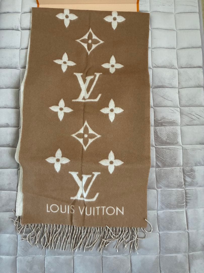 LOUIS VUITTON ブラウン マフラー　カシミヤ100%