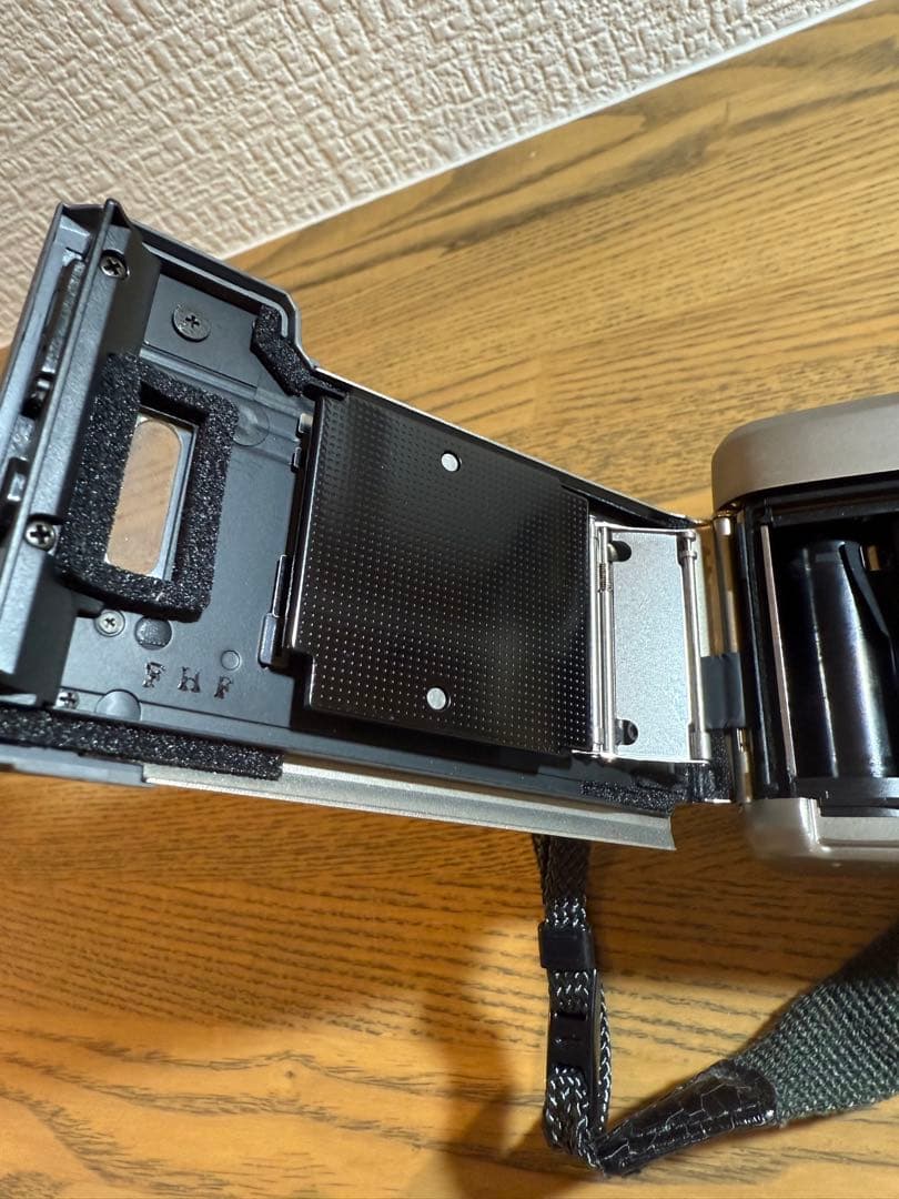 買*A様 CONTAX T VS III フィルムカメラ シルバー