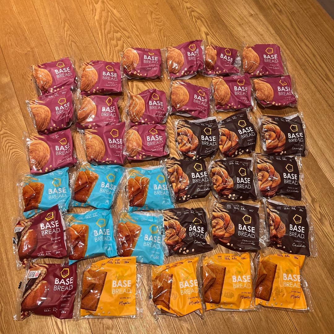 ベースブレッド35袋 やきそば4つ クッキー4袋