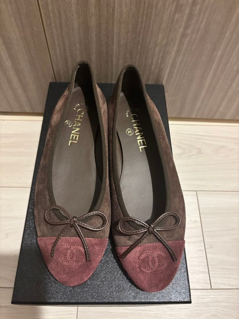 CHANEL リボン付きバレエシューズ