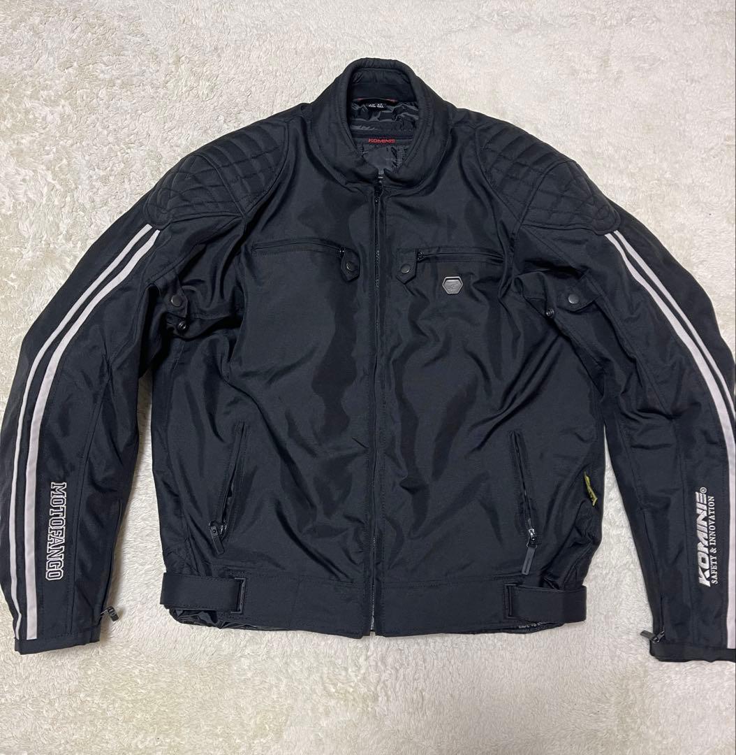 コミネ　ブラックジャケット