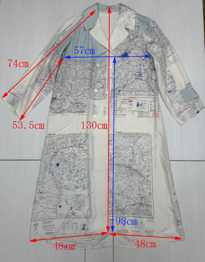 セリーヌ　フィービー期 　ICONIC MAP TRENCH IN SILK