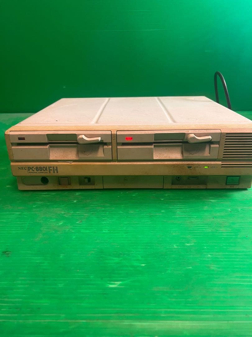 NEC PC-8801FH デスクトップPC 通電確認のみ 現状渡し