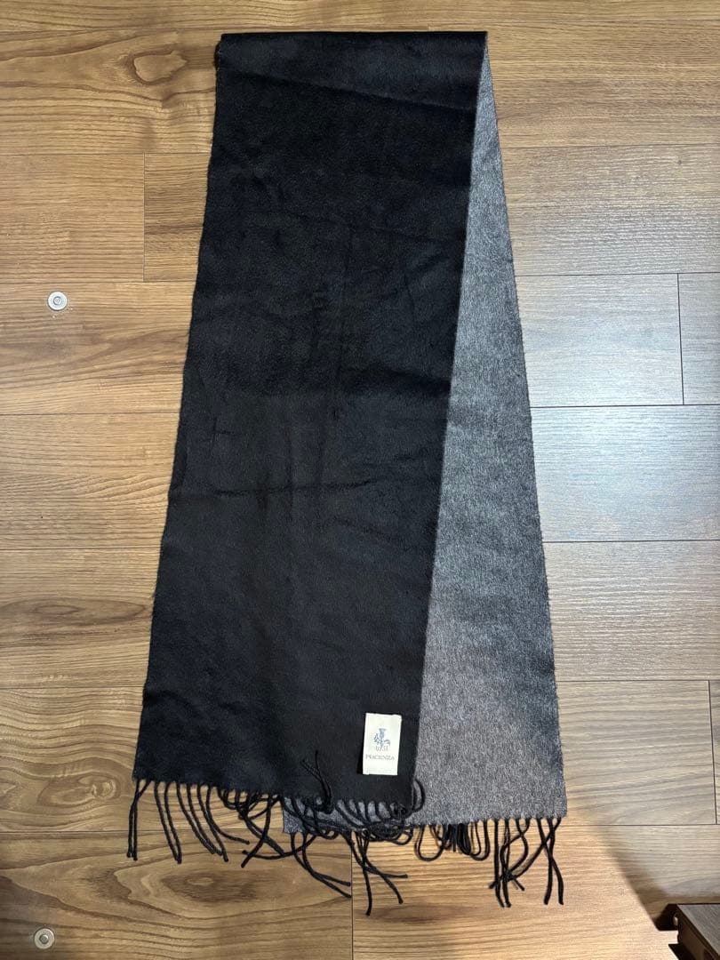 T.O)PIACENZA シルクカシミヤマフラー 黒/グレー