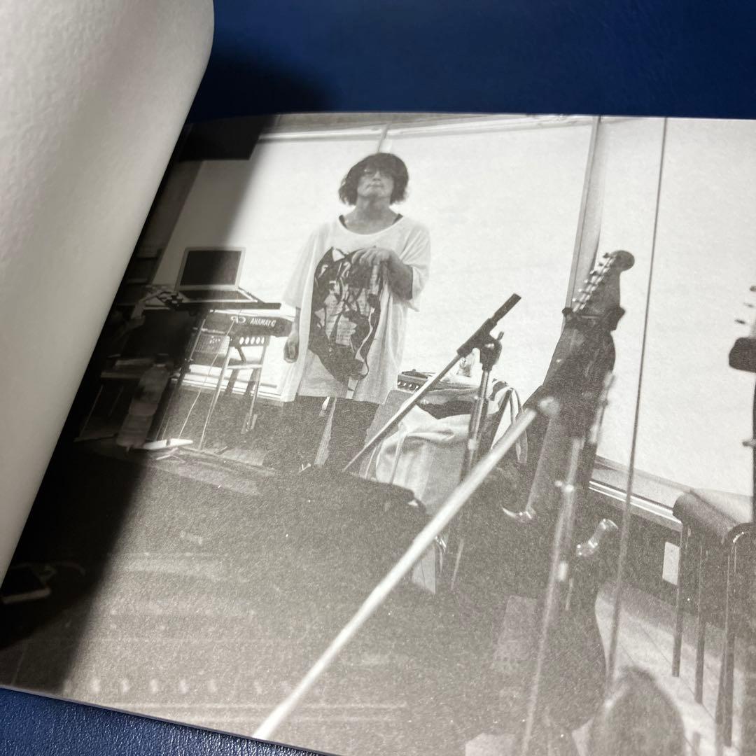 ■[初回限定/CD+写真集] ヒトリエ「シャッタードール」■ wowaka