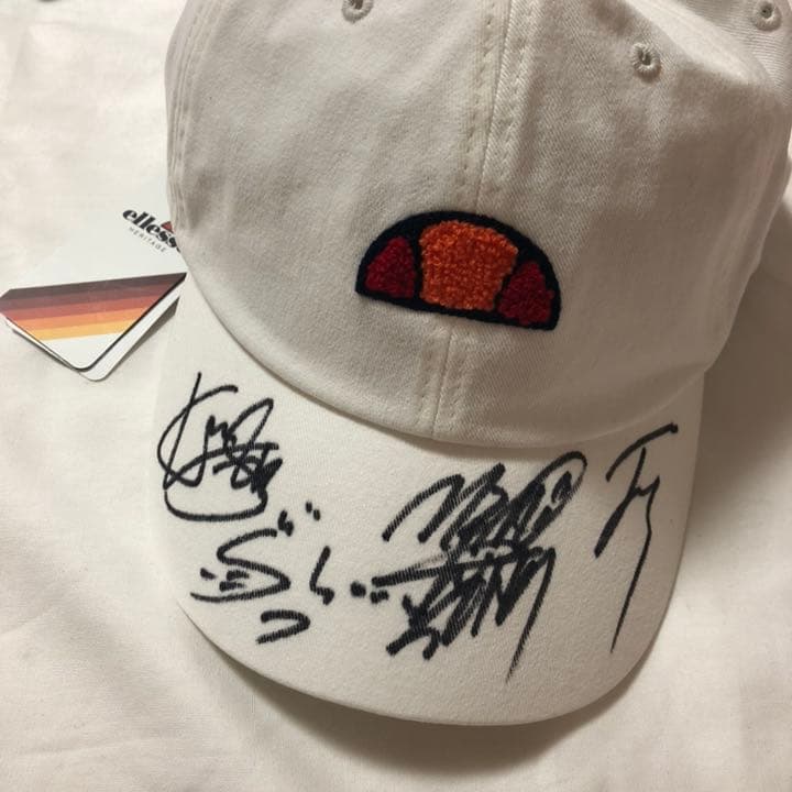 WINNER ellesse 直筆サイン キャップ 帽子