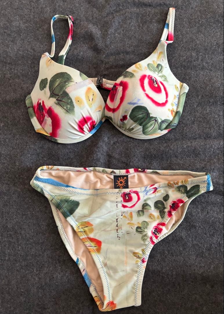 【未使用品】ジャンポールゴルチエ 水彩画柄 水着