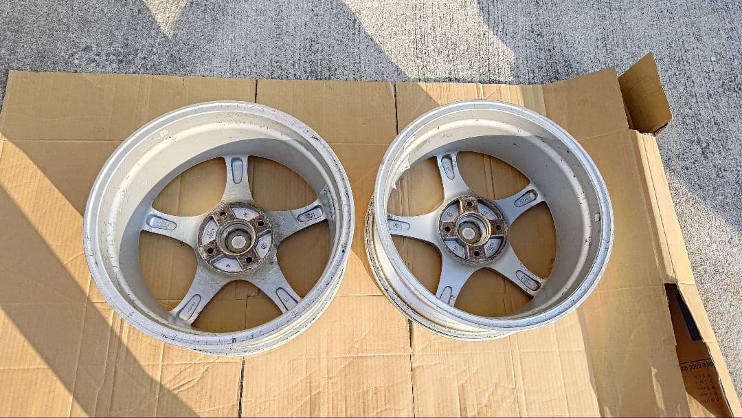 ホイール17インチ　ADVAN RC　7j 45 pcd114.3 4穴　2本