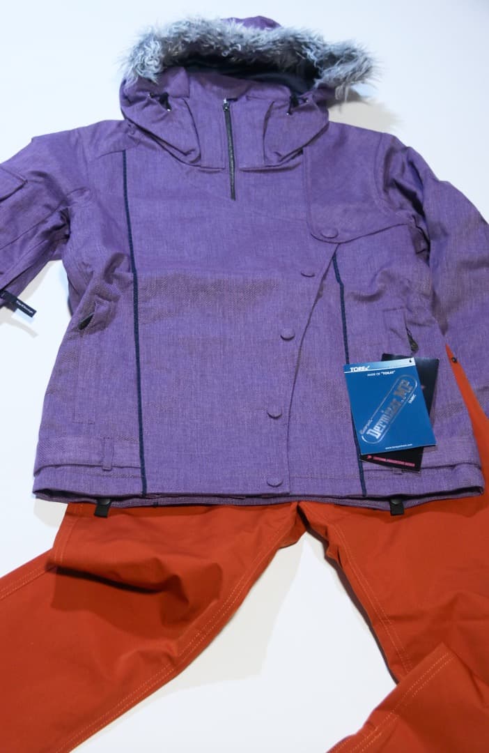 未使用スノボーウェア ウィメンズサイズ