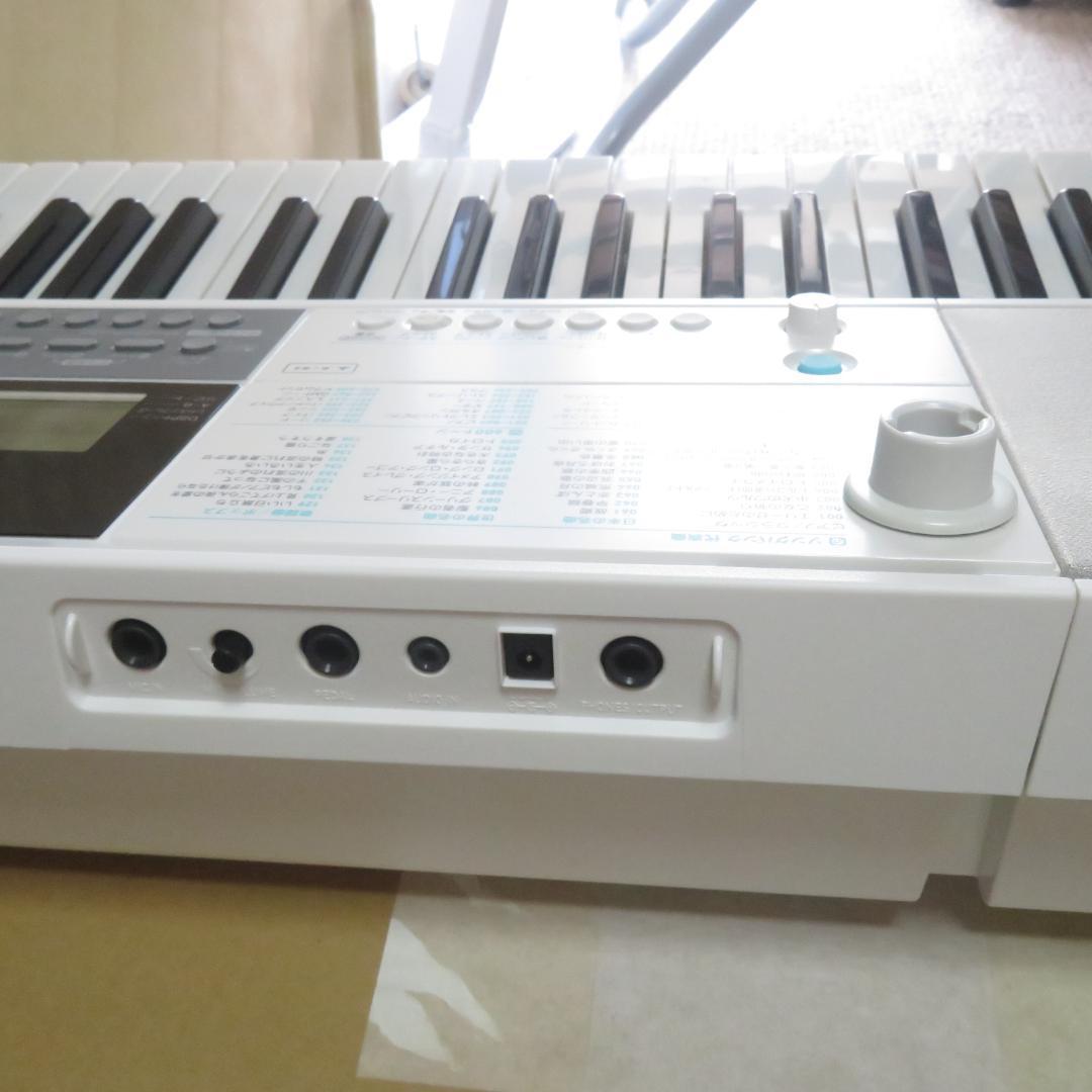 極美品　CASIO LK-516 キーボード 光ナビゲーション