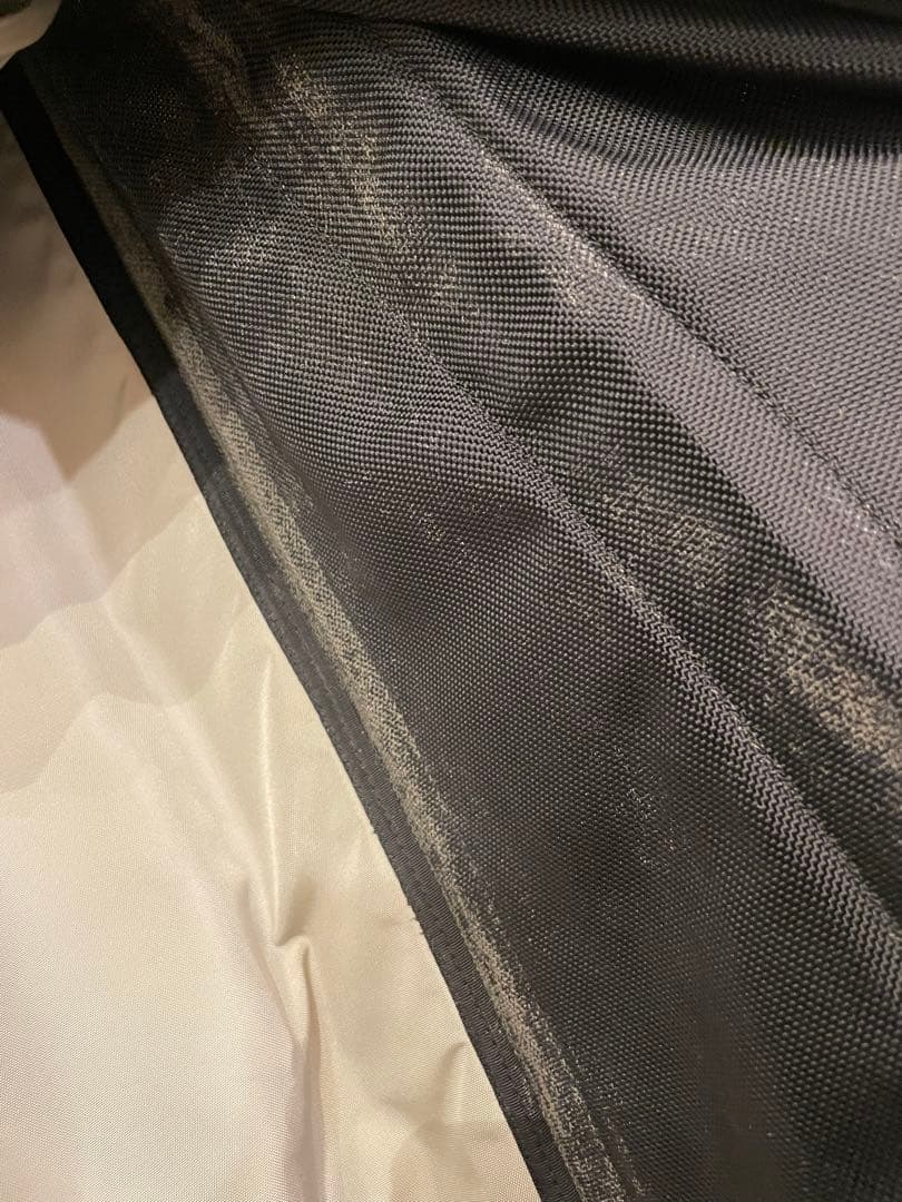 Patagonia ブラック キャリーオンバッグ