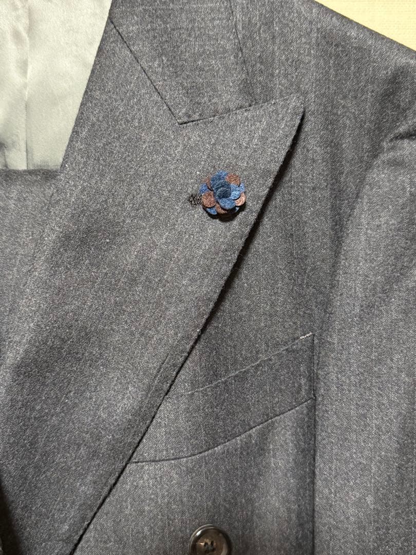 HILTON 戸賀モデル GUABELLO ダブル ストレッチ スーツ