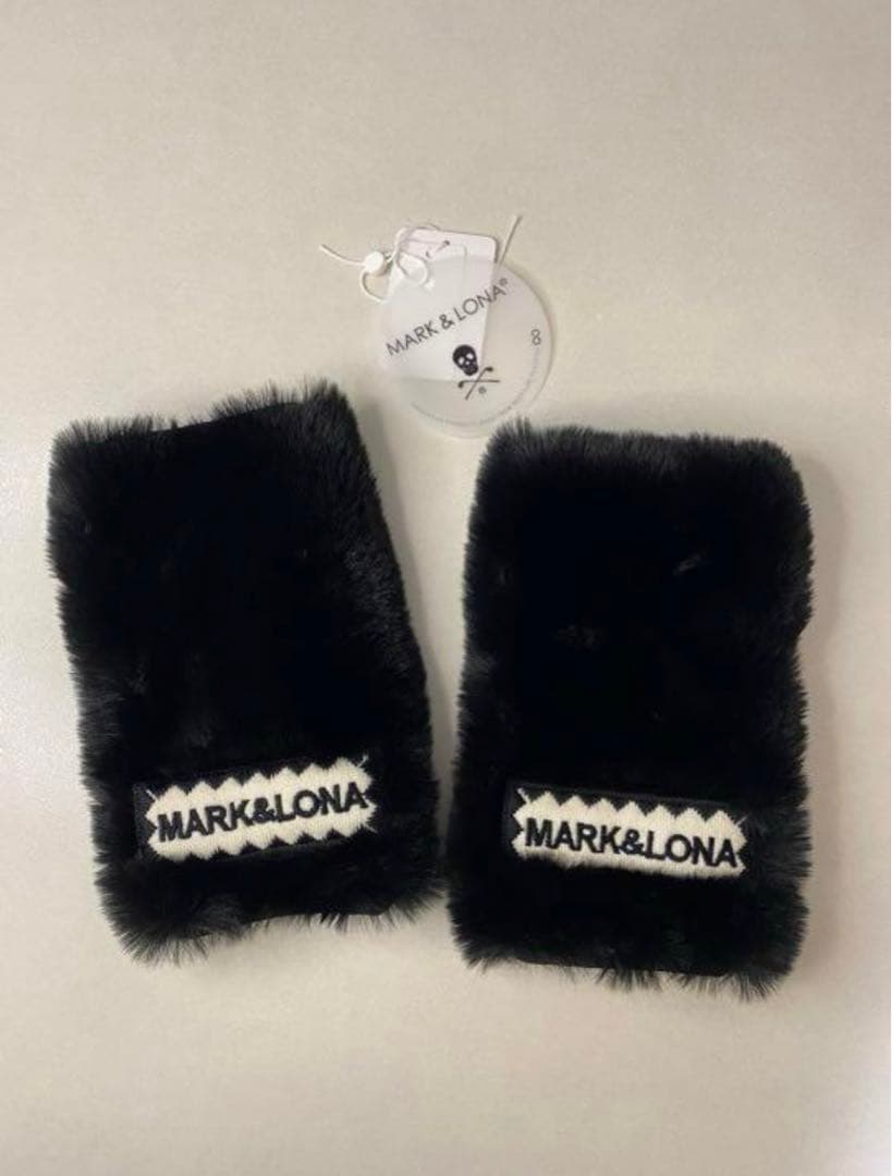 【完売品】MARK&LONA ハンドウォーマー