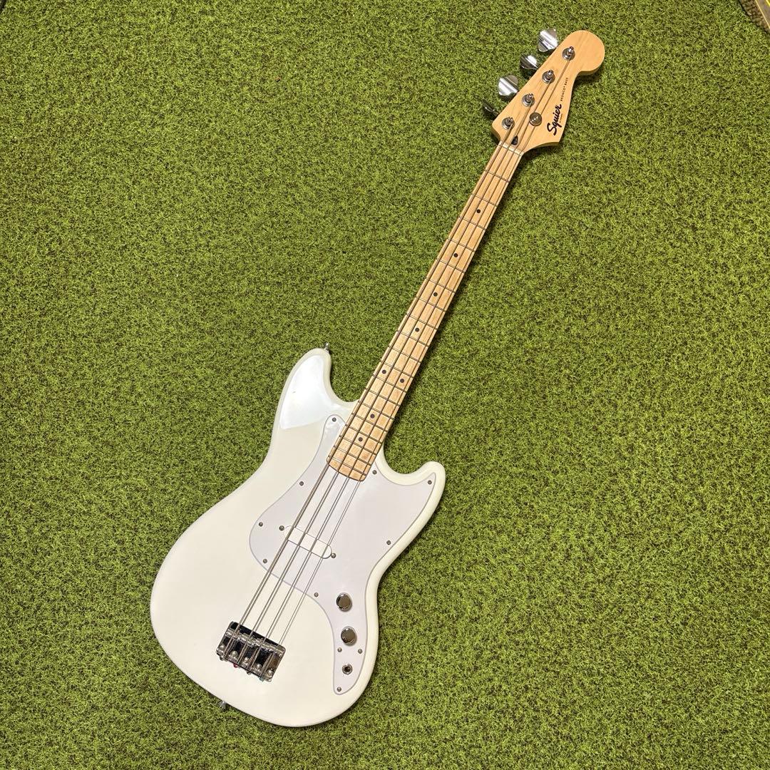 Squier by Fender bronco bass エレキベース ケース付