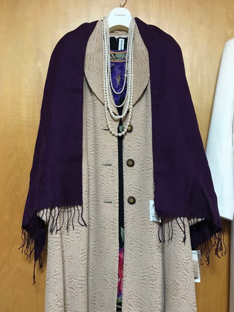 レオナール愛のはじまりロングワンピース＆黄昏アイボリーコート2点セット