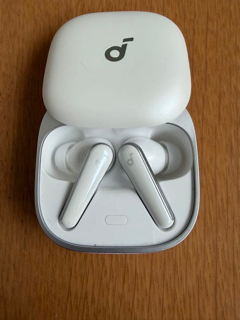 アンカー　ワイヤレスイヤフォン　 Liberty 5