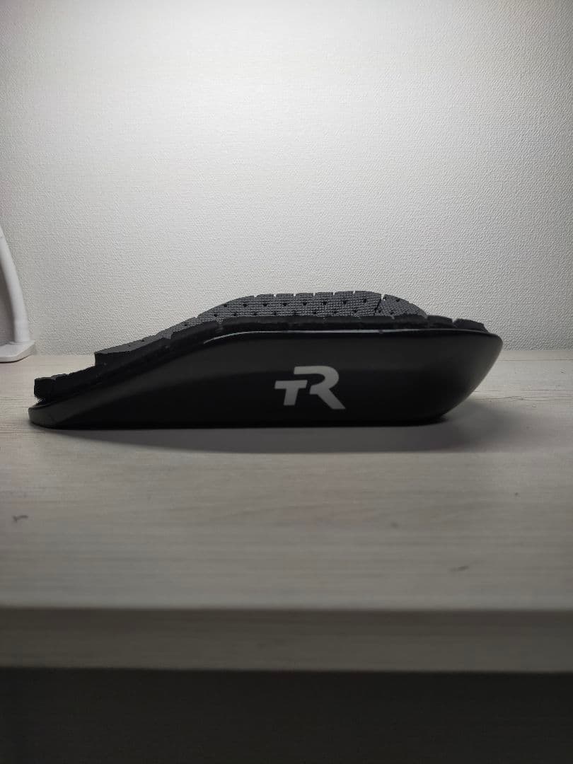 TRIRIG トライリグ　CLOSED BACK CARBON ARM CUPS