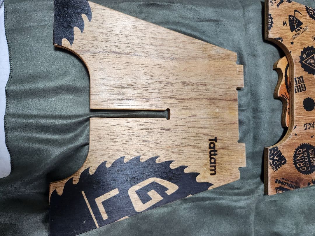 最終価格　GRINDLODGE　グラインドロッヂ　スツール